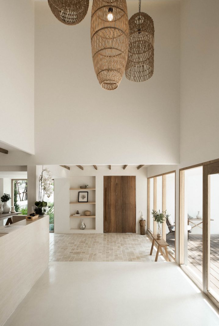 White Wood Green Spa & Wellness Ekkamai 12 White Wood Green